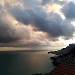 Triplex Entre Ciel Et * Roccabruna