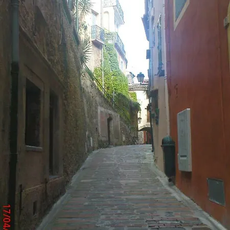 Triplex Entre Ciel Et アパート