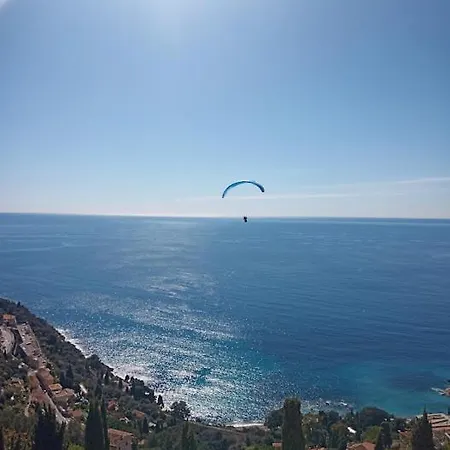 Triplex Entre Ciel Et * Rocabruna