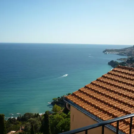 Daire Triplex Entre Ciel Et Roquebrune-Cap-Martin
