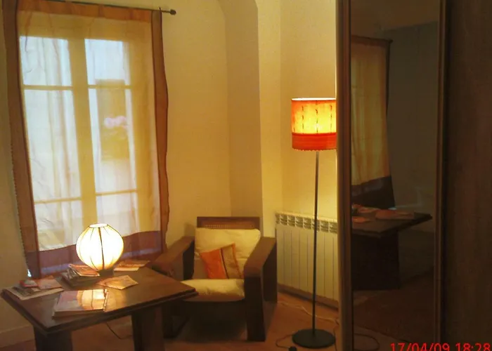 Triplex Entre Ciel Et شقة